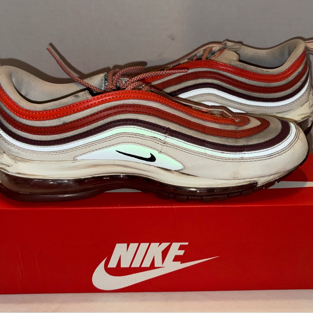 Nike Air Max 97 Summit White Dune Red Men's Size 9.5 with Box FN6957-101